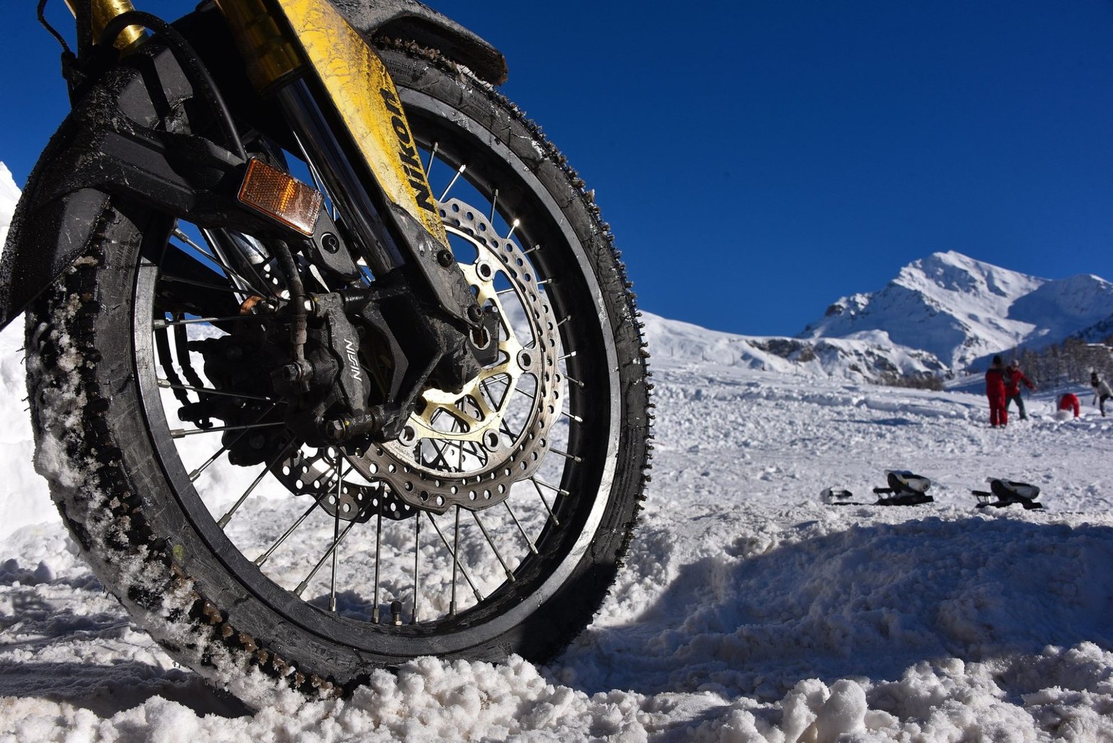 knobby winter tires