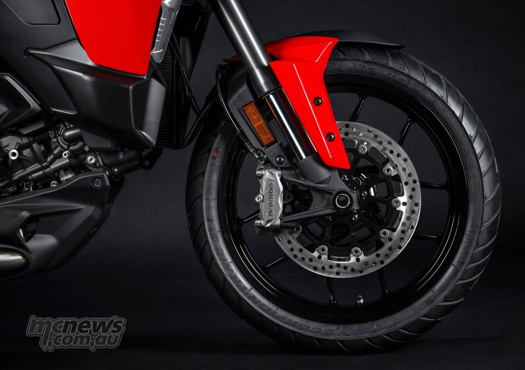 2025 Ducati Multistrada V2 - 19-inch front - Brembo M4.32 monoblocs