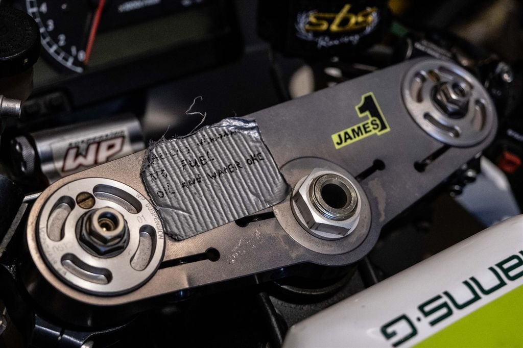 petrol-2680bf31d95d-1
