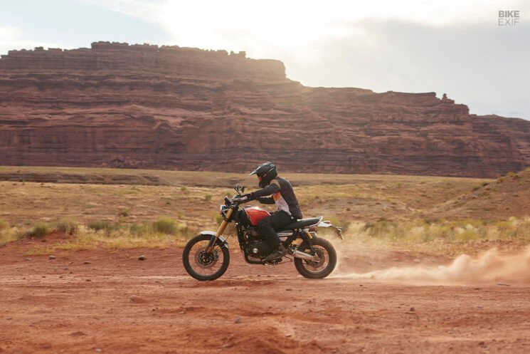 2024 Triumph Scrambler 1200 XE