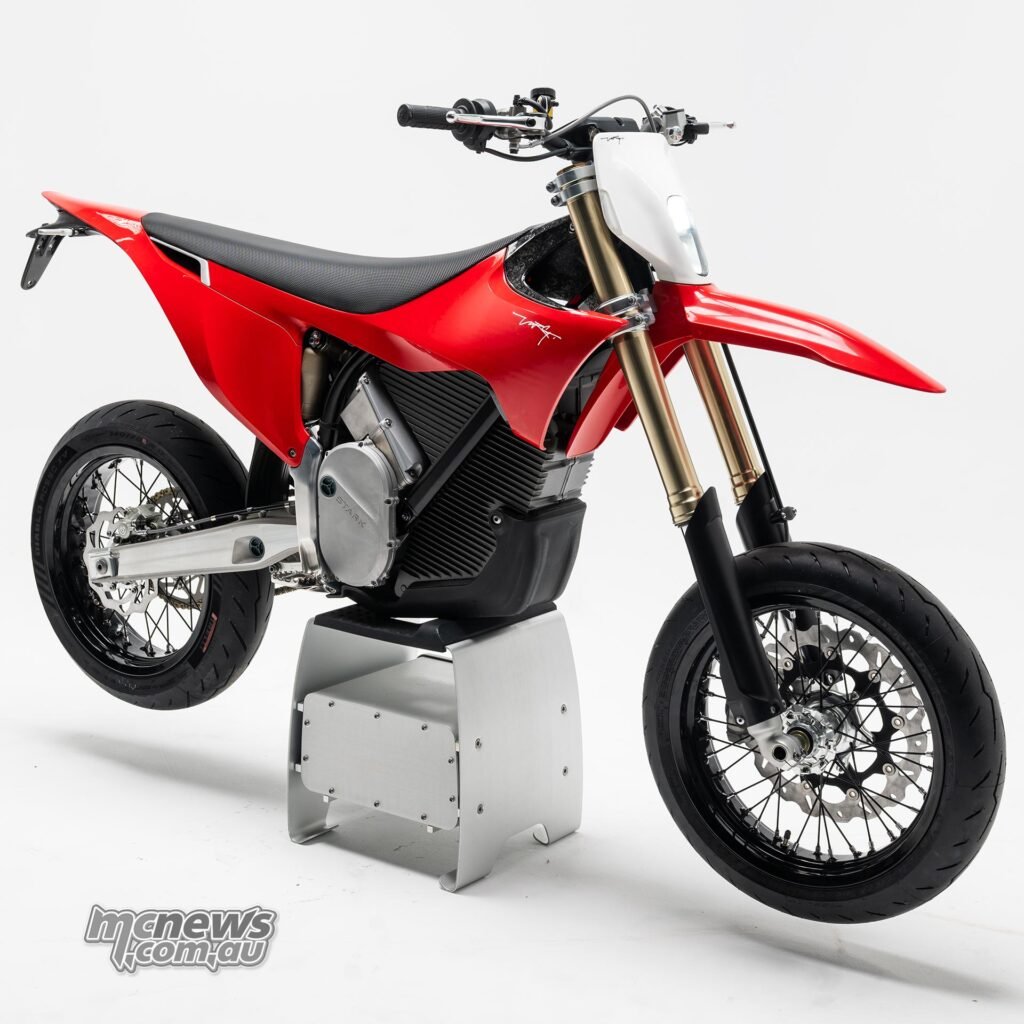 VARG SM weighs 124.5 kg and produces up to 80 horsepower in its Alpha configuration