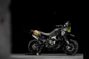 A Custom Husqvarna Norden 901 Expedition from the Pacific Northwest